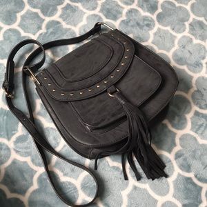 Gray shoulder purse